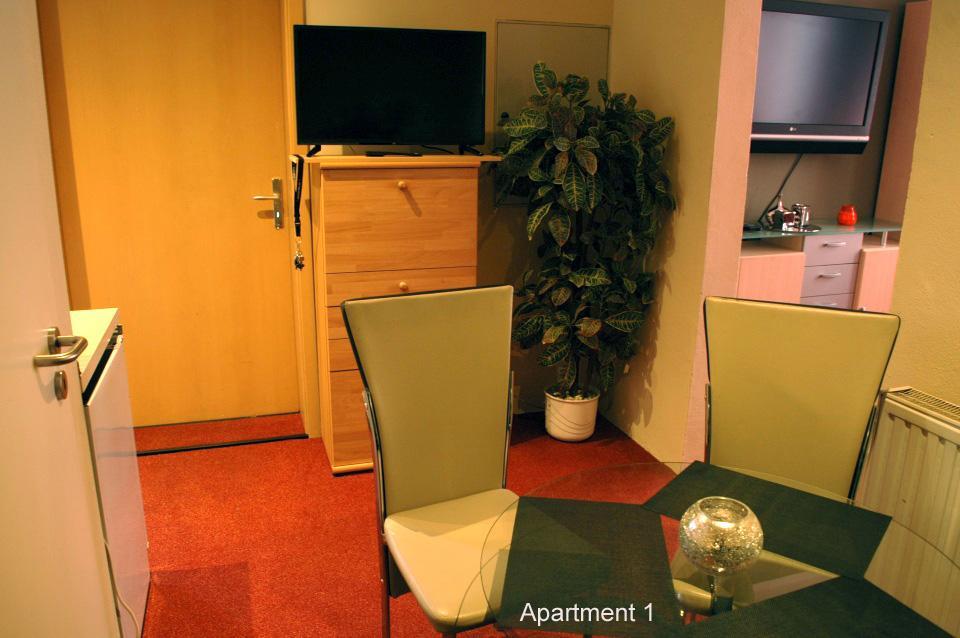 Monteur - Budget Apartments Freital Bagian luar foto