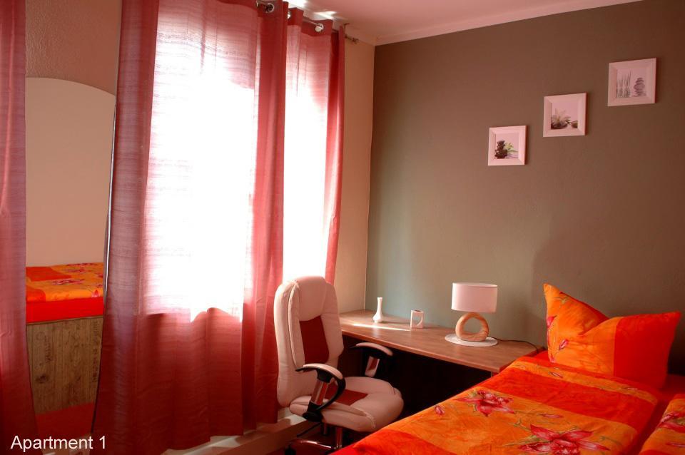 Monteur - Budget Apartments Freital Bagian luar foto